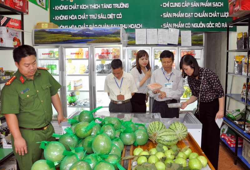 dam bao an toan thuc pham cho tet nguyen dan 2018 2
